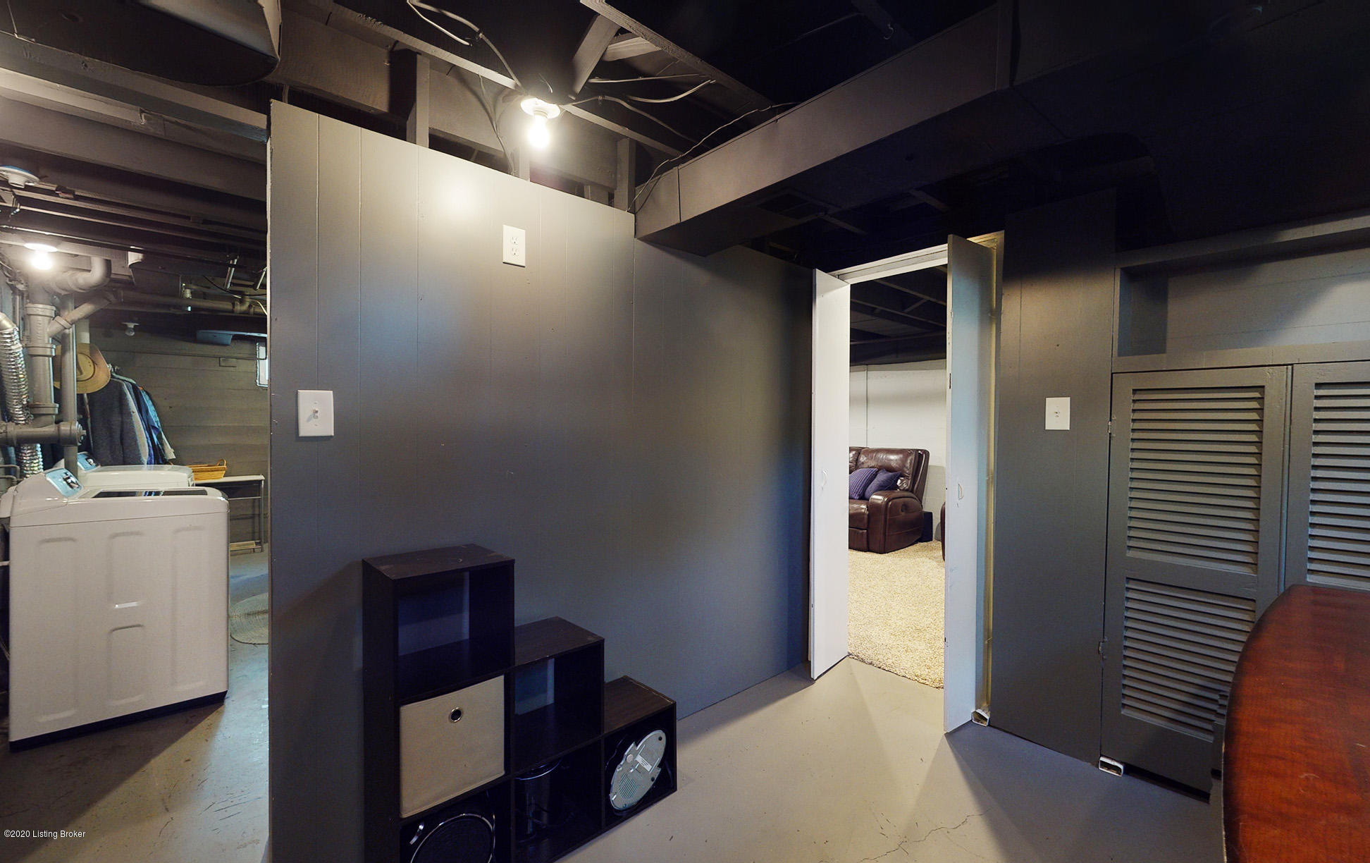 3913 Alton Road Louisville, KY 40207 - Photo 53 of 78 3913-Alton-Rd-10052020-061