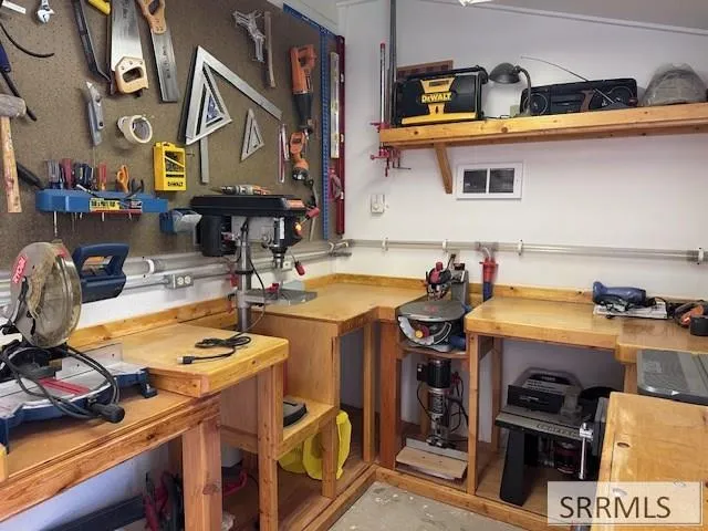 $427,300 | 1875 McKenzie Avenue, Idaho Falls, ID 83404