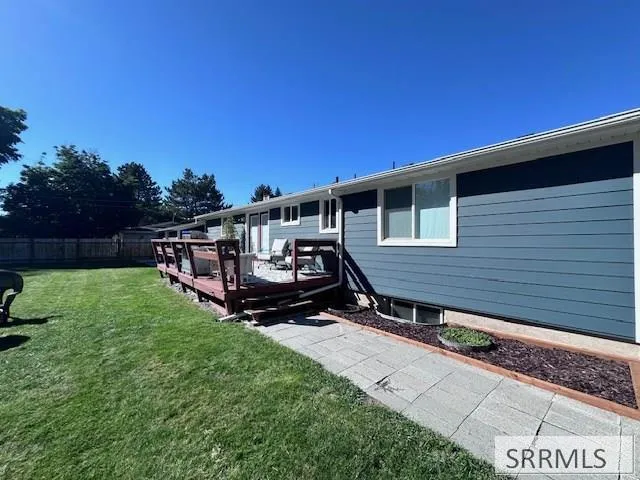 $427,300 | 1875 McKenzie Avenue, Idaho Falls, ID 83404