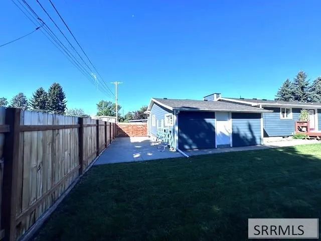 $427,300 | 1875 McKenzie Avenue, Idaho Falls, ID 83404