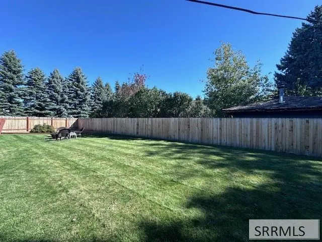 $427,300 | 1875 McKenzie Avenue, Idaho Falls, ID 83404