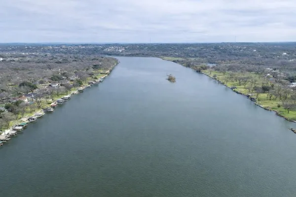 a view of a lake from a yard