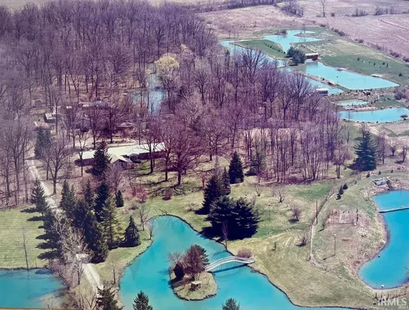$699,900 | 35 South Drive, Muncie, IN 47302