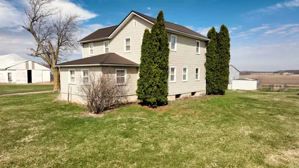 4183 East 400 South, Columbia City, IN 46725