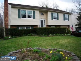 56 Heather Road Newark, DE 19702 - Photo 3 of 10 Exterior Front