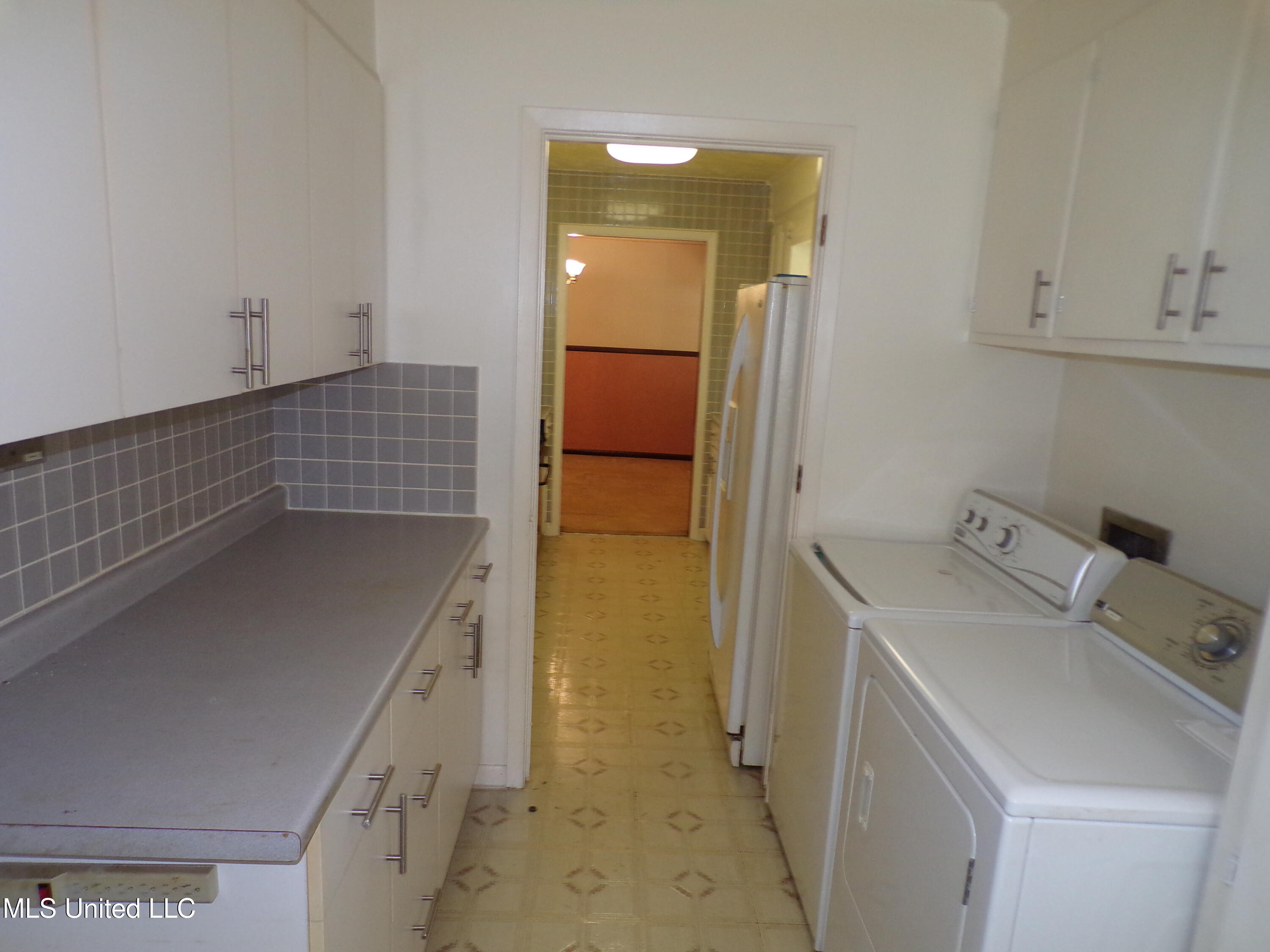 116 Willow Creek Drive Vicksburg, MS 39183 - Photo 16 of 49 105_3092