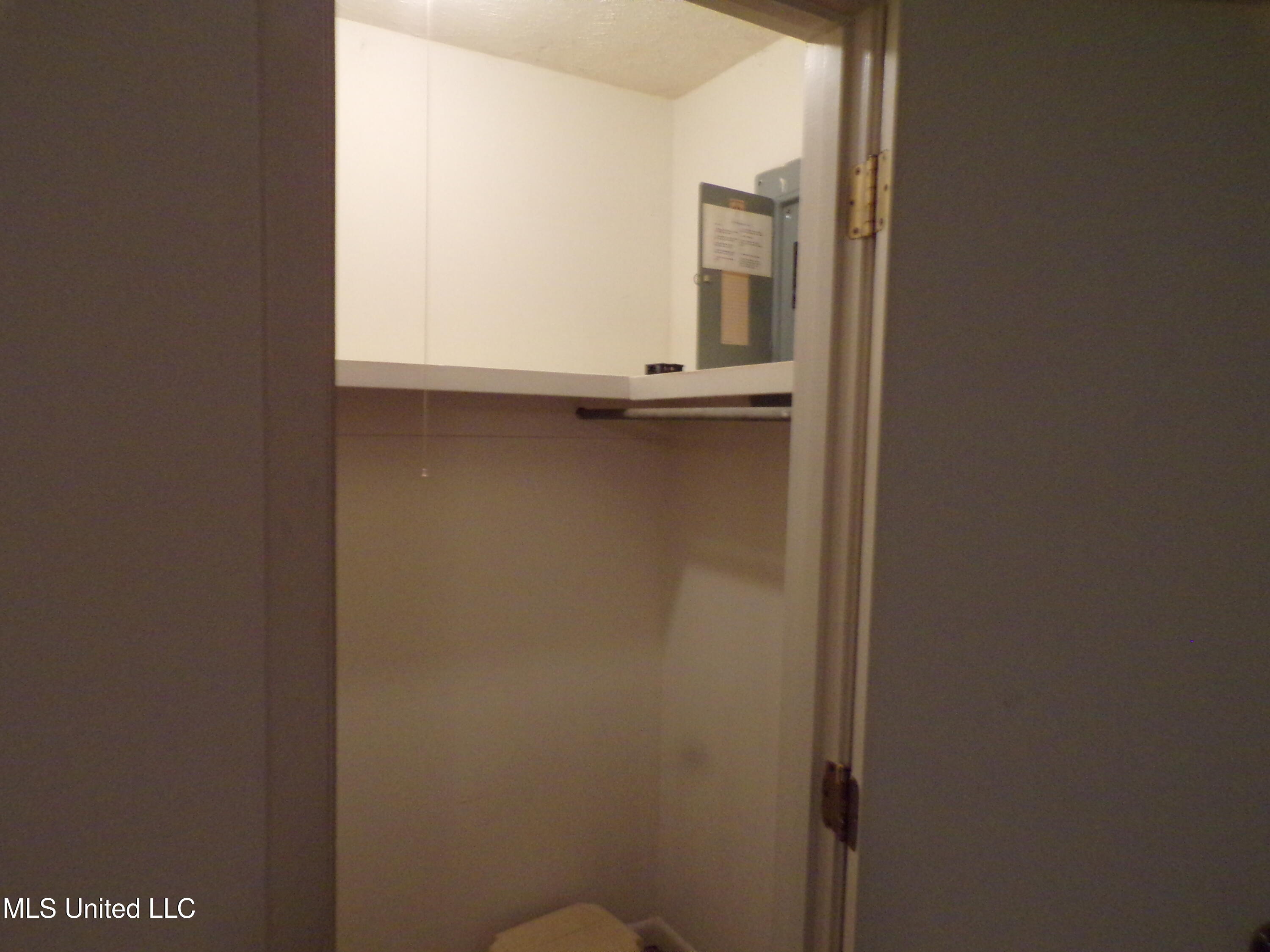 116 Willow Creek Drive Vicksburg, MS 39183 - Photo 26 of 49 105_3117