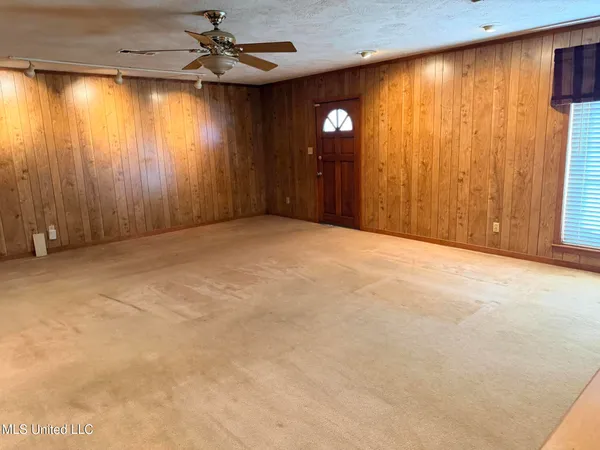 $244,900 | 116 Willow Creek Drive, Vicksburg, MS 39183