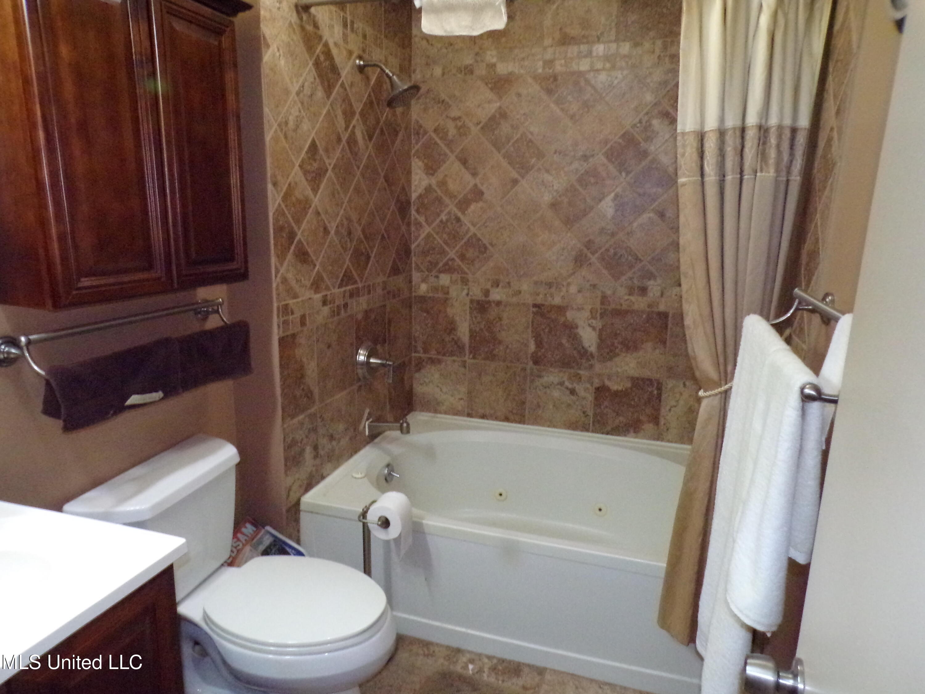 116 Willow Creek Drive Vicksburg, MS 39183 - Photo 33 of 49 105_3124