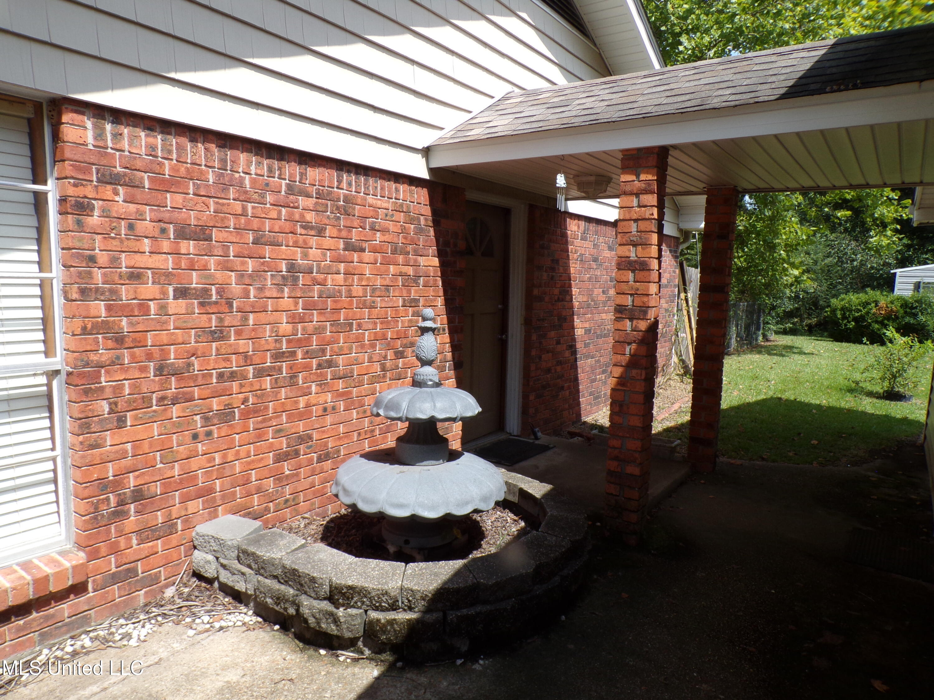 116 Willow Creek Drive Vicksburg, MS 39183 - Photo 38 of 49 105_3131