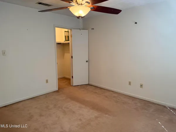 $244,900 | 116 Willow Creek Drive, Vicksburg, MS 39183