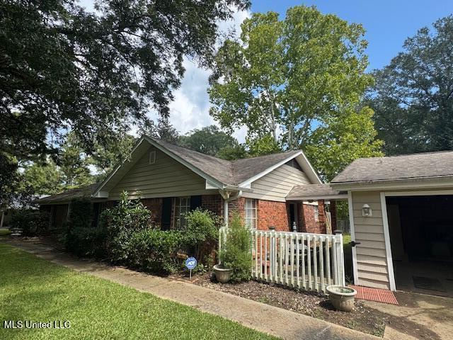 116 Willow Creek Drive Vicksburg, MS 39183 - Photo 40 of 49 3