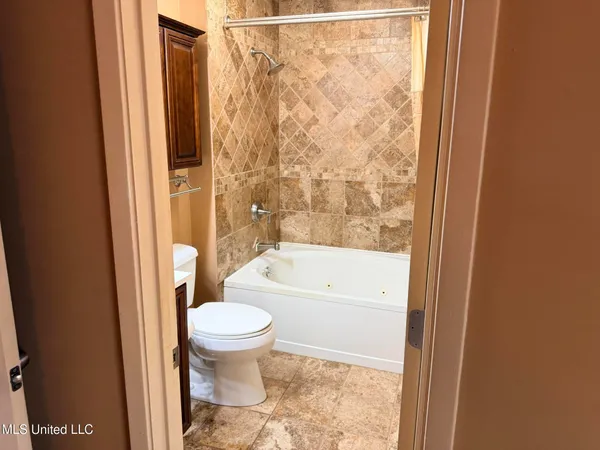 $244,900 | 116 Willow Creek Drive, Vicksburg, MS 39183