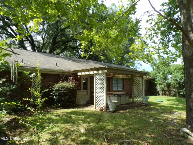 $249,900 | 116 Willow Creek Drive, Vicksburg, MS 39183