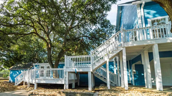 $1,699,900 | 304 2nd Avenue South, North Myrtle Beach, SC 29582