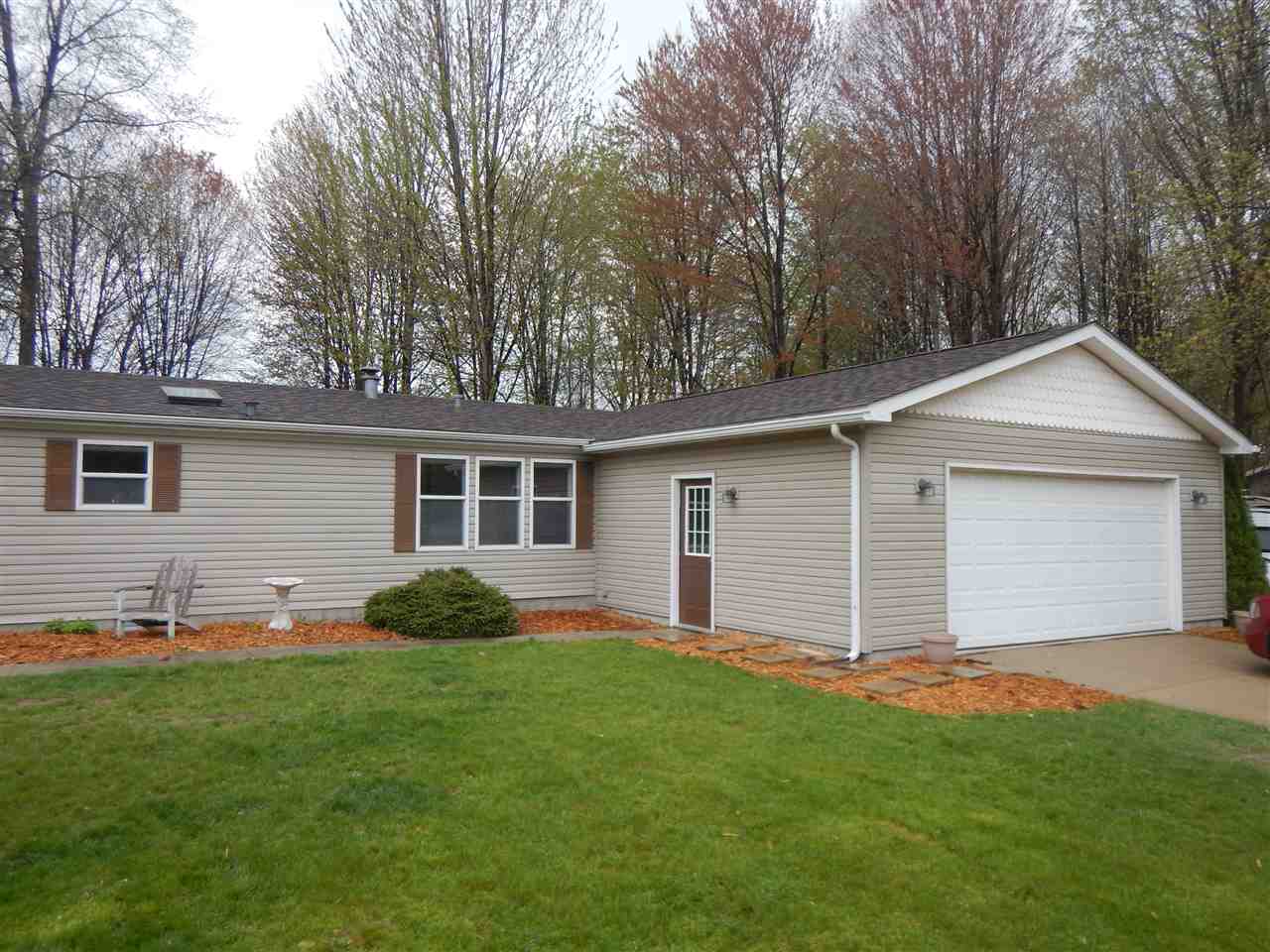 9232 Folkert Road Algonac, MI 48001 - Photo 2 of 45
