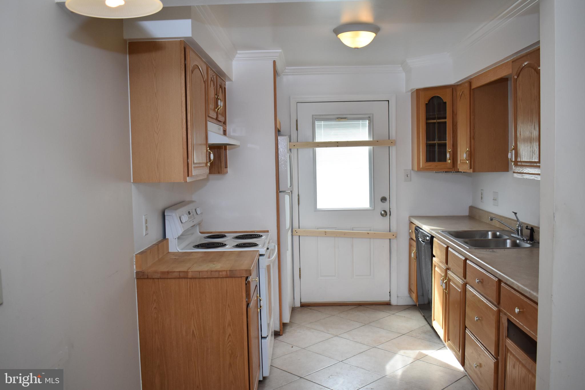 25472 Military Road Cascade, MD 21719 - Photo 7 of 26 Unit 2 Kitchen