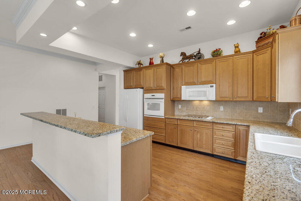 39 Barton Creek Road Jackson, NJ 08527 - Photo 22 of 60 024_dsc00604_14