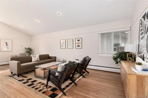 $825,000 | 2005 South Monroe Street, Denver, CO 80210