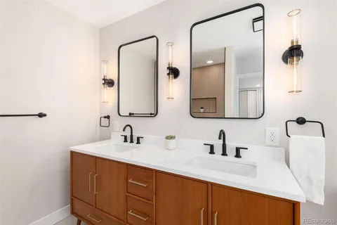 $825,000 | 2005 South Monroe Street, Denver, CO 80210