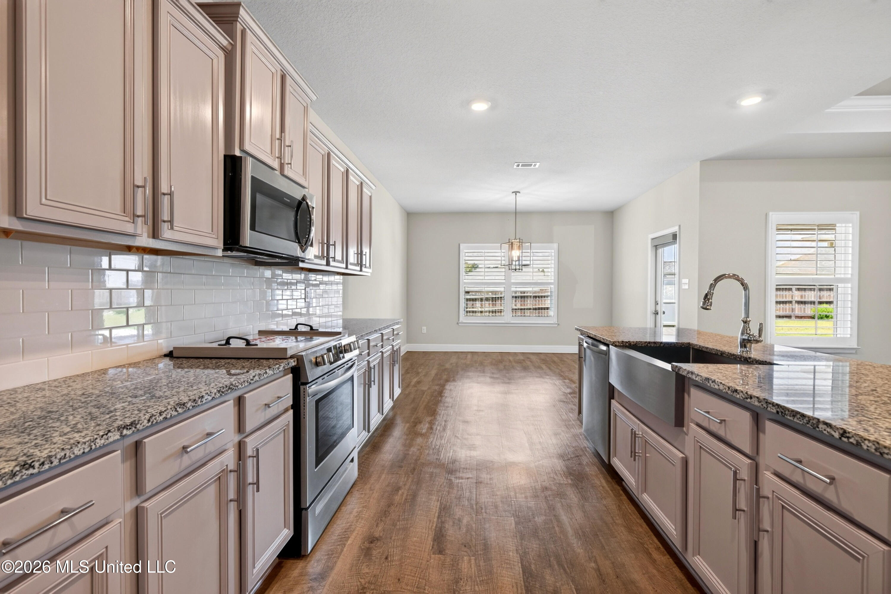 15159 Windmill Rdg Parkway D'Iberville, MS 39540 - Photo 12 of 48 15159 Windmill Ridge Pkwy