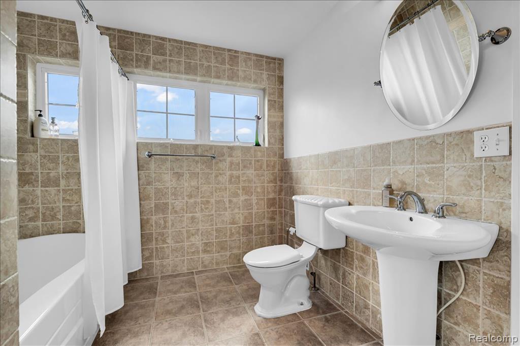 429 East Ferry Street, Unit 9 Detroit, MI 48202 - Photo 22 of 32