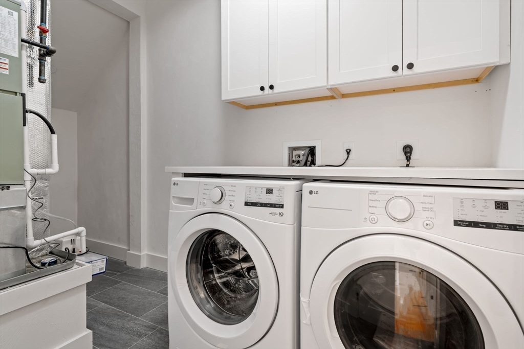 33 Pearl Street, Unit 4 Boston, MA 02125 - Photo 31 of 38