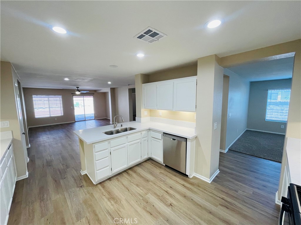 147 Ropango Way Hemet, CA 92545 - Photo 16 of 44