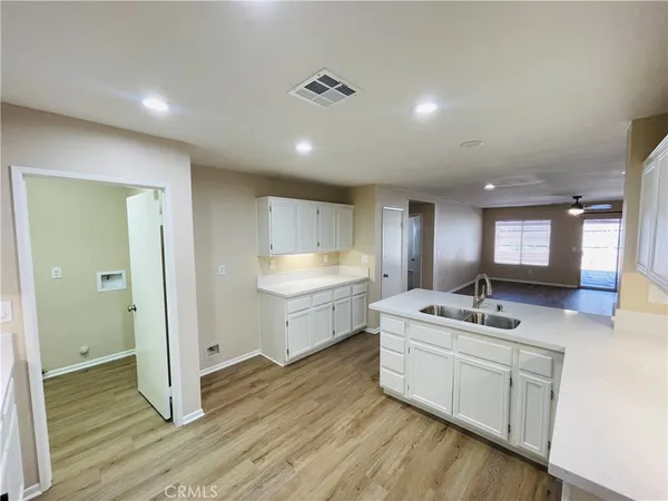 $2,595 | 147 Ropango Way, Hemet, CA 92545