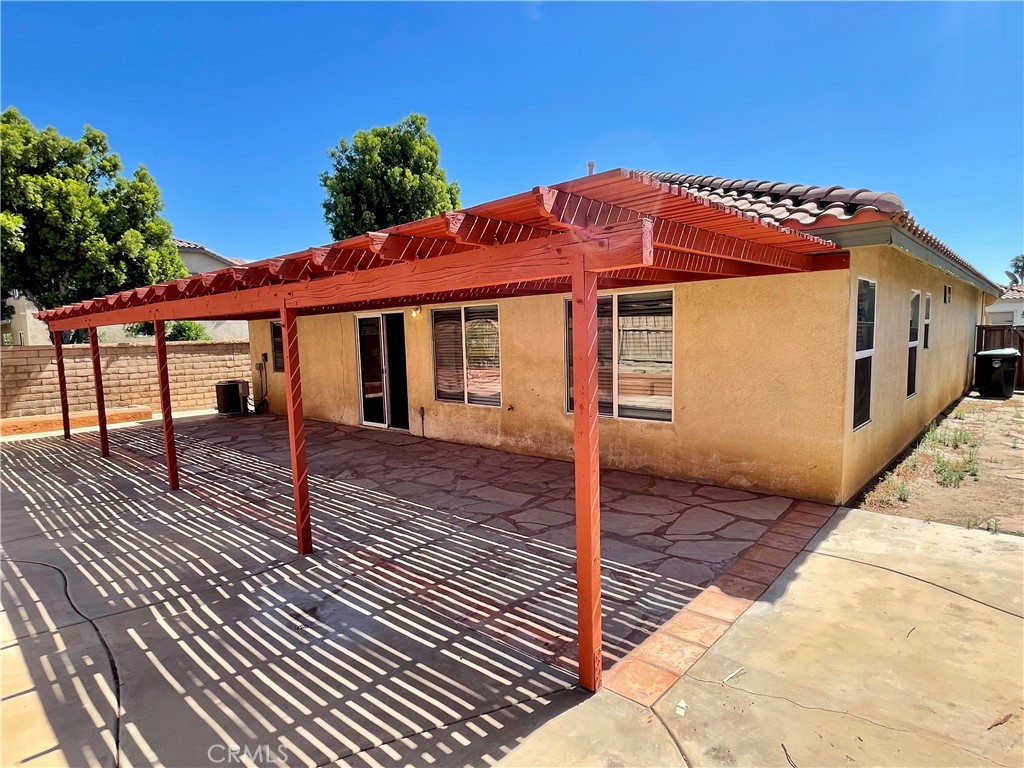 147 Ropango Way Hemet, CA 92545 - Photo 34 of 44