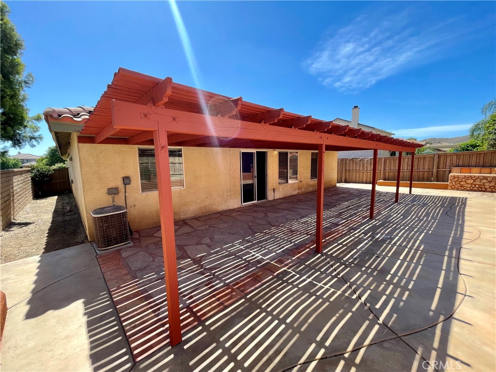 147 Ropango Way Hemet, CA 92545 - Photo 35 of 44