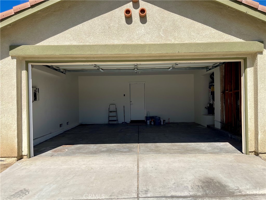 147 Ropango Way Hemet, CA 92545 - Photo 38 of 44