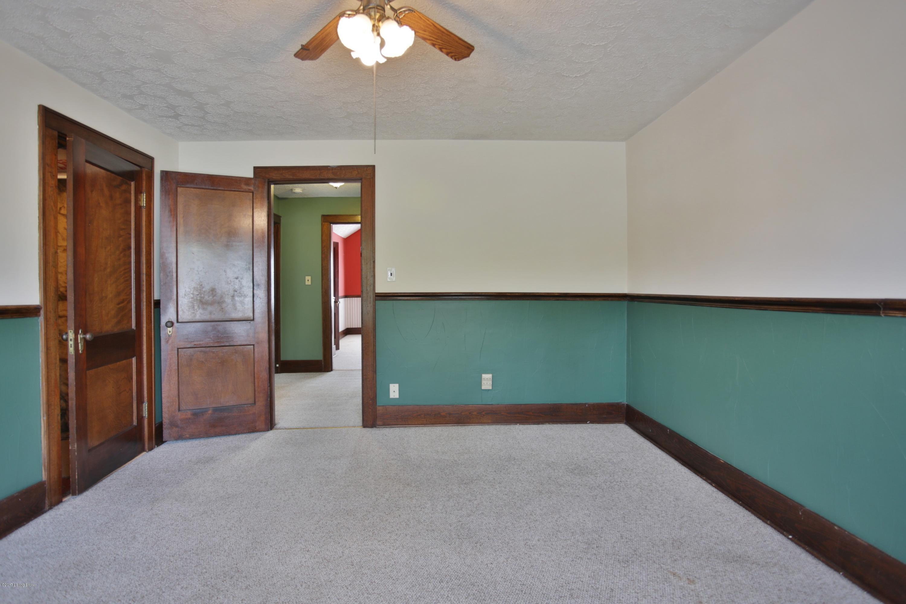 4143 Cane Run Road Louisville, KY 40216 - Photo 37 of 47 37