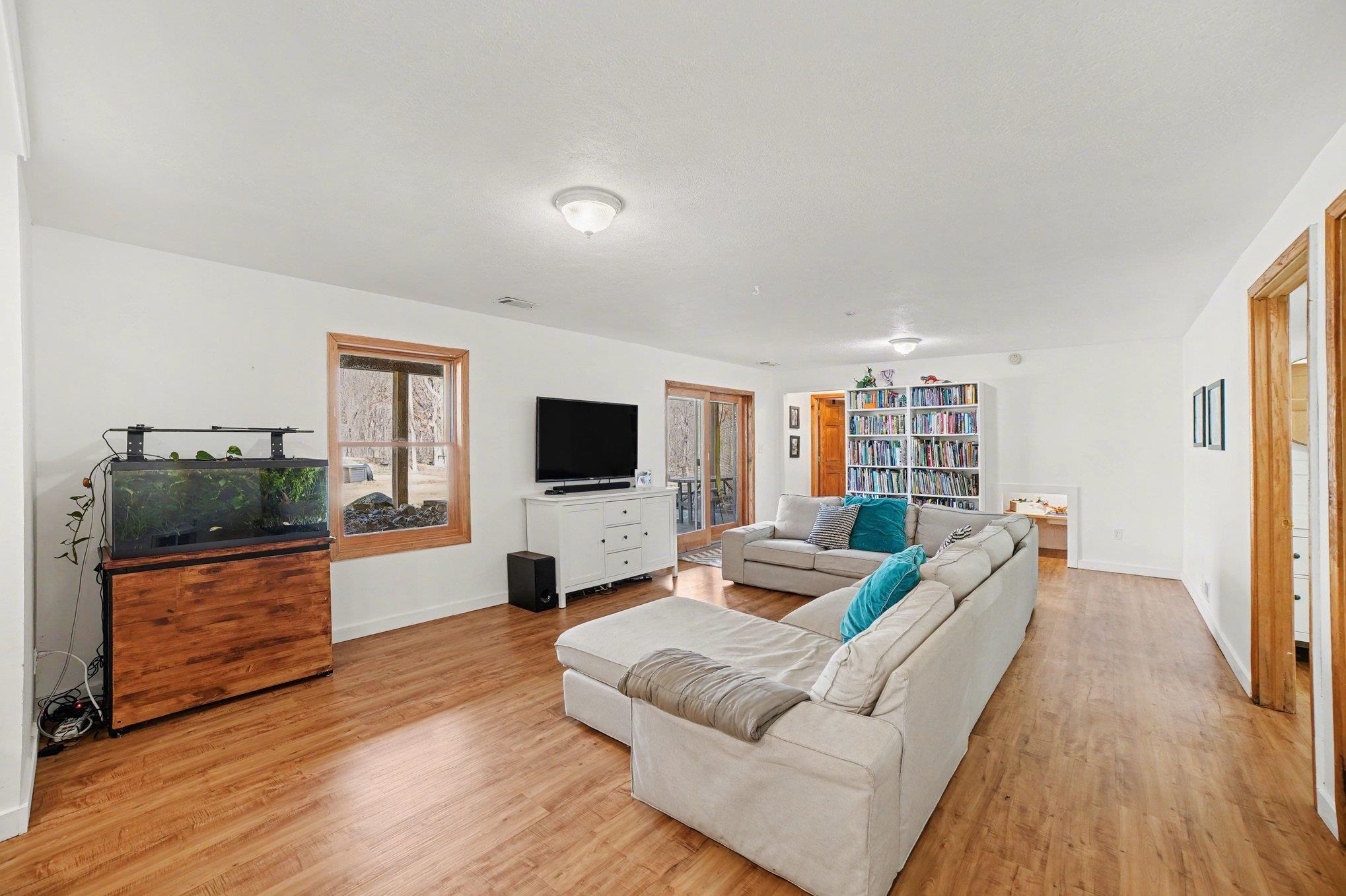 1879 North Crystal Road Vestaburg, MI 48891 - Photo 13 of 43