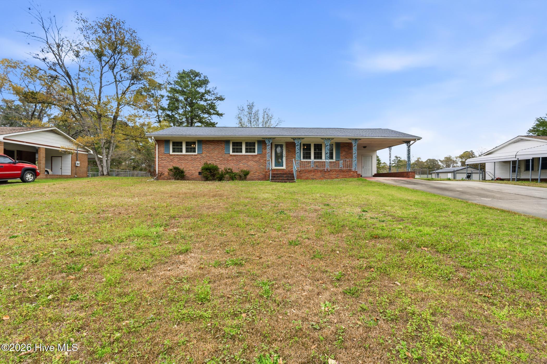 132 Southwood Drive Rockingham, NC 28379 - Photo 2 of 31 A7406388