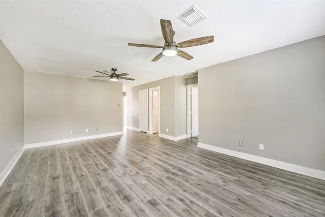 $299,900 | 18431 Hollow Oaks Circle, Porter, TX 77365