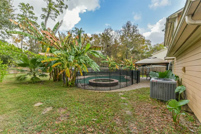 $299,900 | 18431 Hollow Oaks Circle, Porter, TX 77365