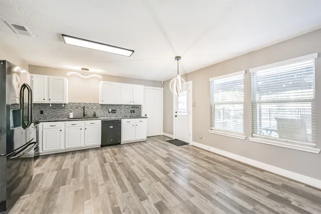 $299,900 | 18431 Hollow Oaks Circle, Porter, TX 77365