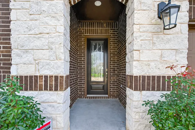 a view of an entryway