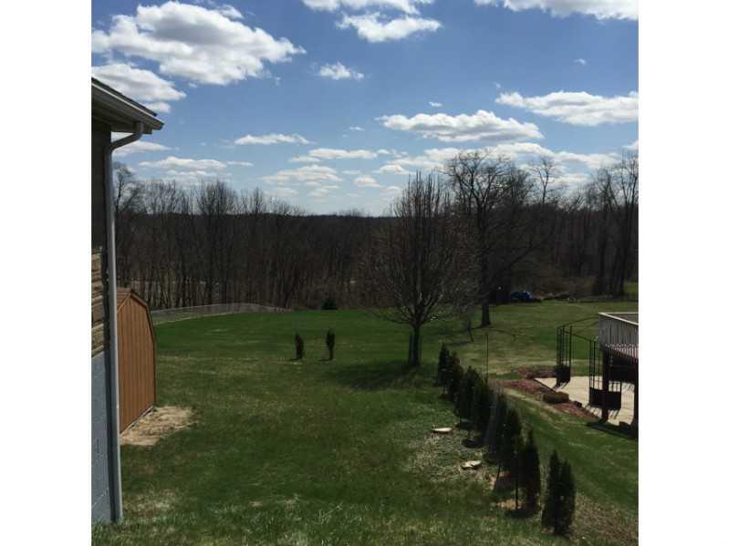 513 Colonial Manor Road Irwin, PA 15642 - Photo 2 of 22 Exterior Back.