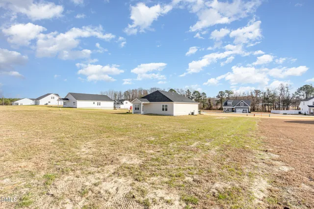 $344,950 | 136 Tuskeegee Drive, Smithfield, NC 27577