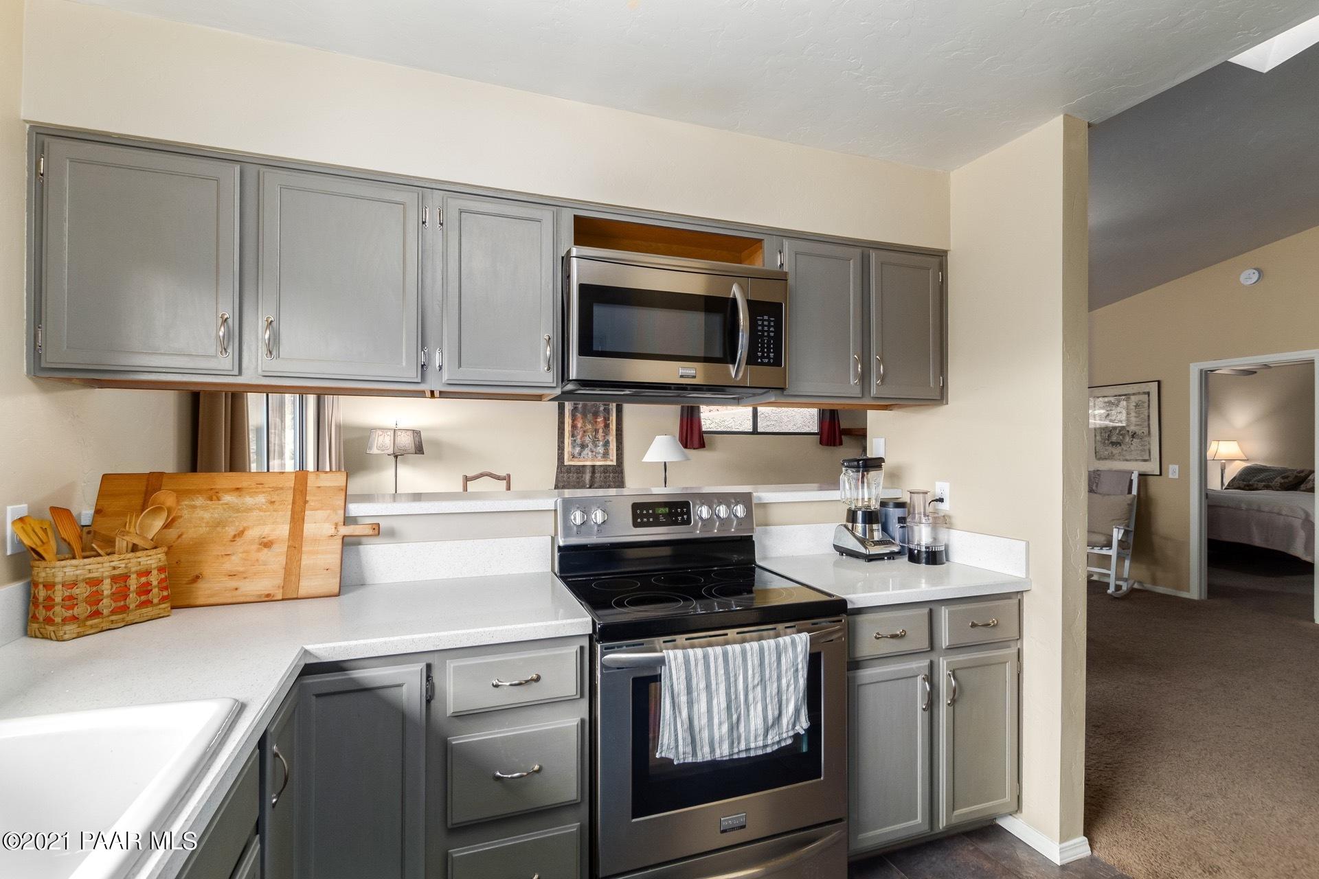 903 Old Stage Road Prescott, AZ 86303 - Photo 11 of 25 Kitchen