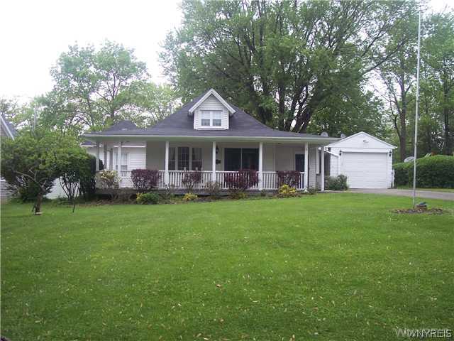 34 Lotus Bay Road Brant, NY 14081 - Photo 1 of 1 Exterior Front
