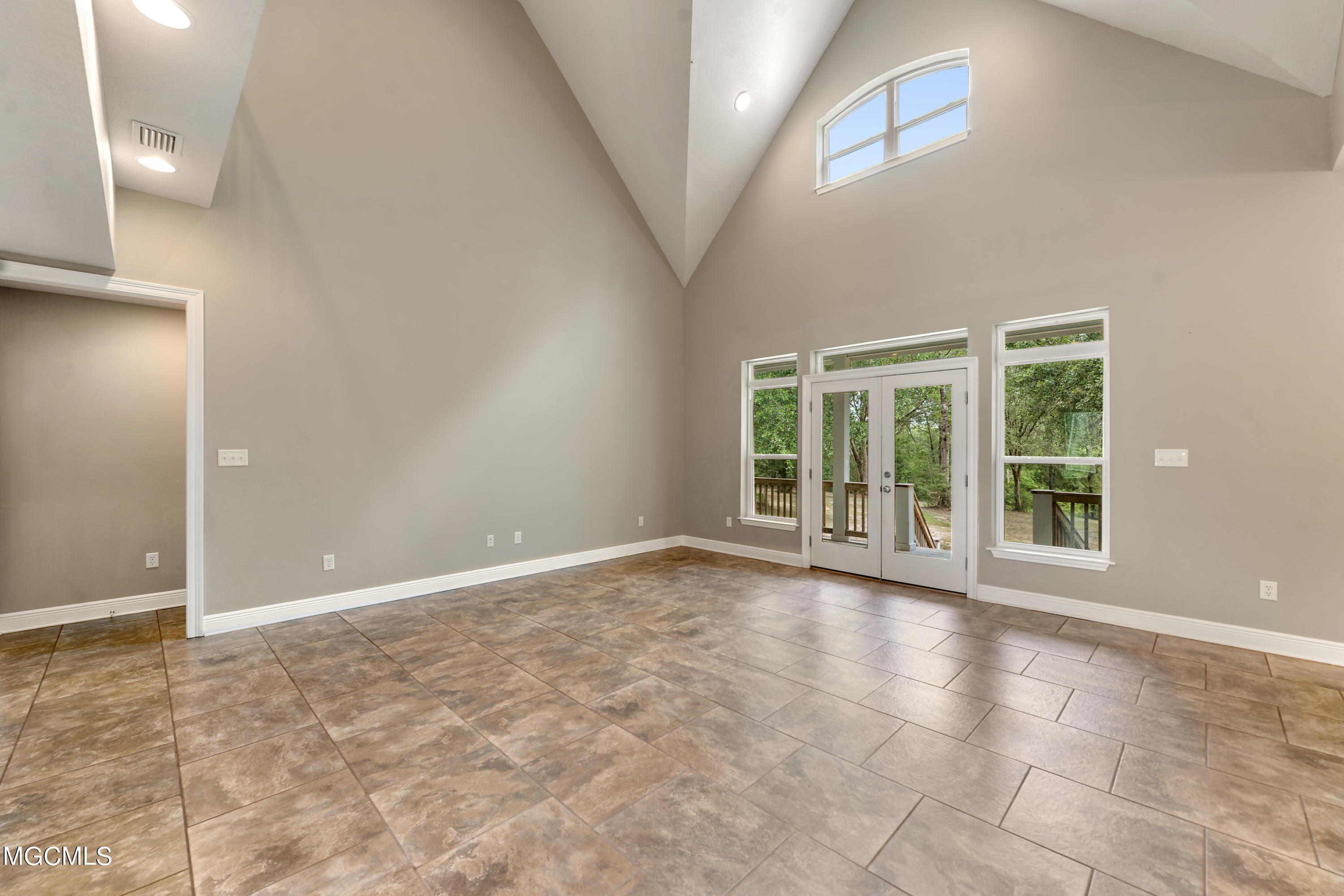 8365 Coleman Homestead Road Moss Point, MS 39562 - Photo 6 of 28 AA3BD509-C0B6-43E9-BDC5-E6C553D5B955