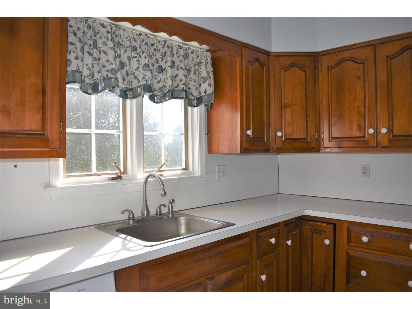 156 Hilton Road Cochranville, PA 19330 - Photo 3 of 23 Gallery Image 3