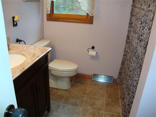 160 Hillside Road, Unit 8 Westfield, MA 01085 - Photo 17 of 24 Gallery Image 17