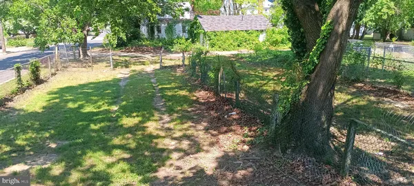 $225,000 | 334 East Broadway, Salem, NJ 08079