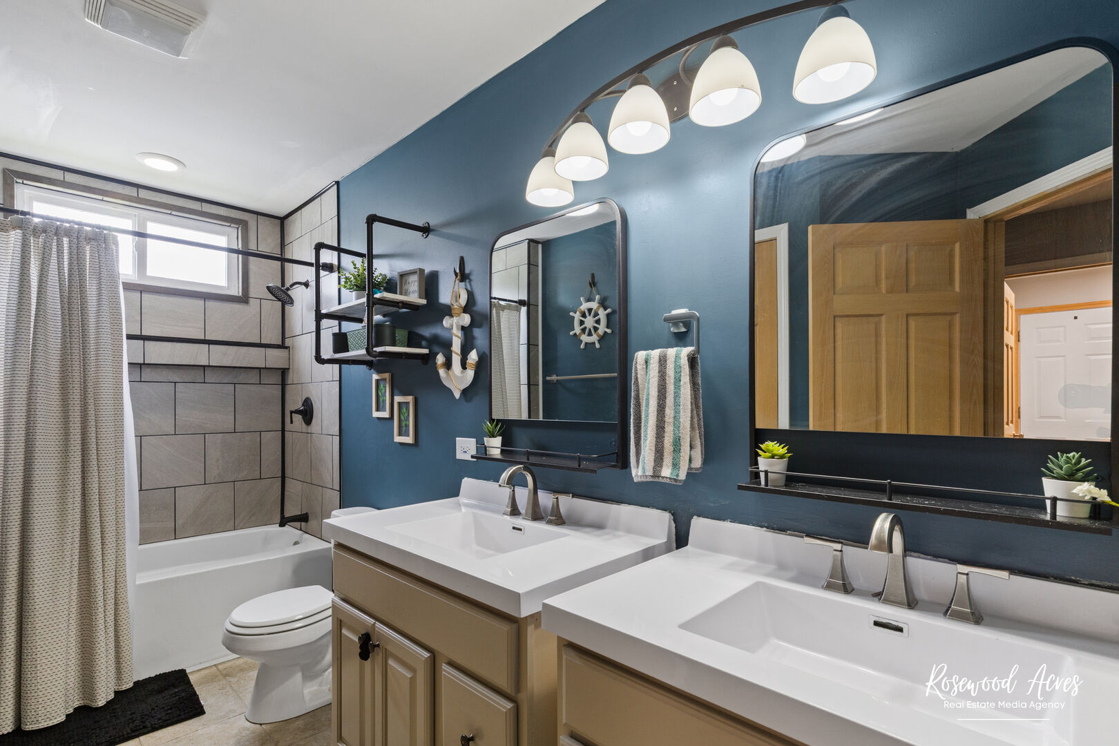 840 Peony Lane Bourbonnais, IL 60914 - Photo 22 of 30 a bathroom with a sink a toilet a mirror and shower