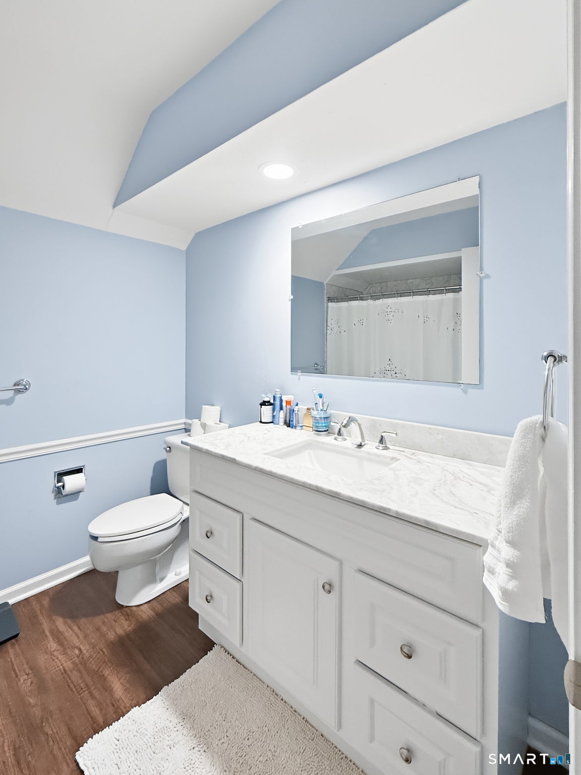 129 Library Lane, Unit 129 Simsbury, CT 06070 - Photo 17 of 18 Gallery Image 17