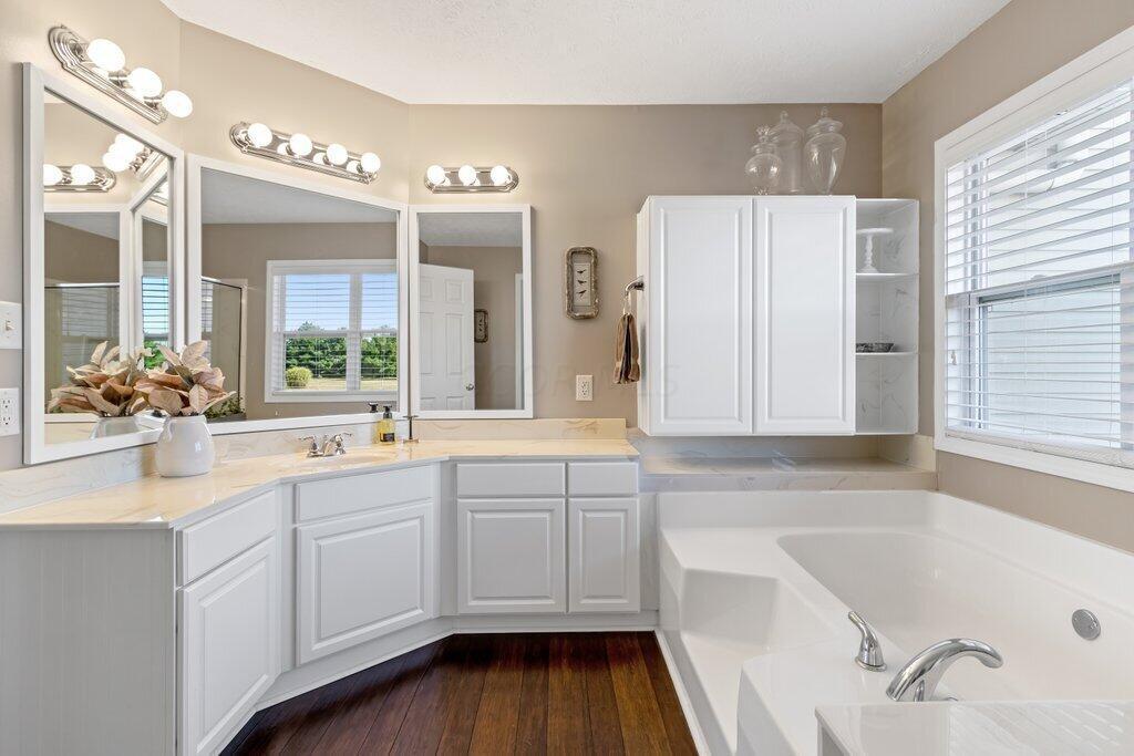 15525 Hagenderfer Road Plain City, OH 43064 - Photo 21 of 49 15525 Hagenderfer Road-24.jpg-SMALL